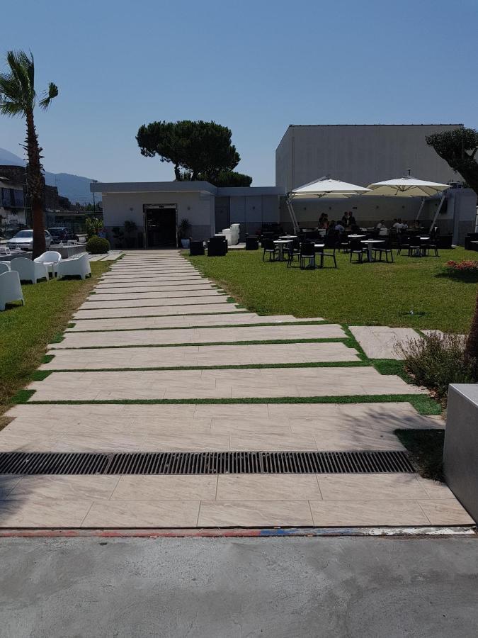 B&B Vesuvius Neapel Exteriör bild